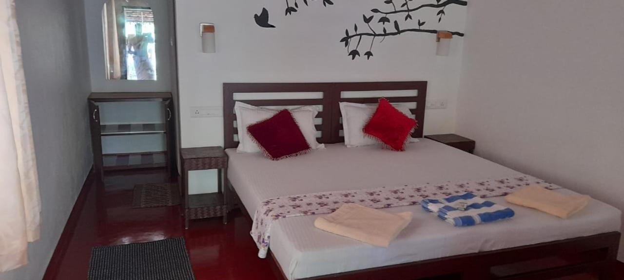 Marari Adonis Beach Villa Mararikulam Exterior foto